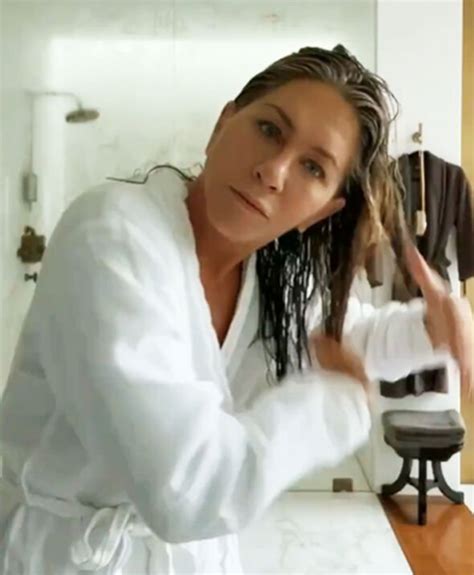 jennifer anniston leaked|Jennifer Aniston, 53, strips naked for shower selfie as hair icon ...